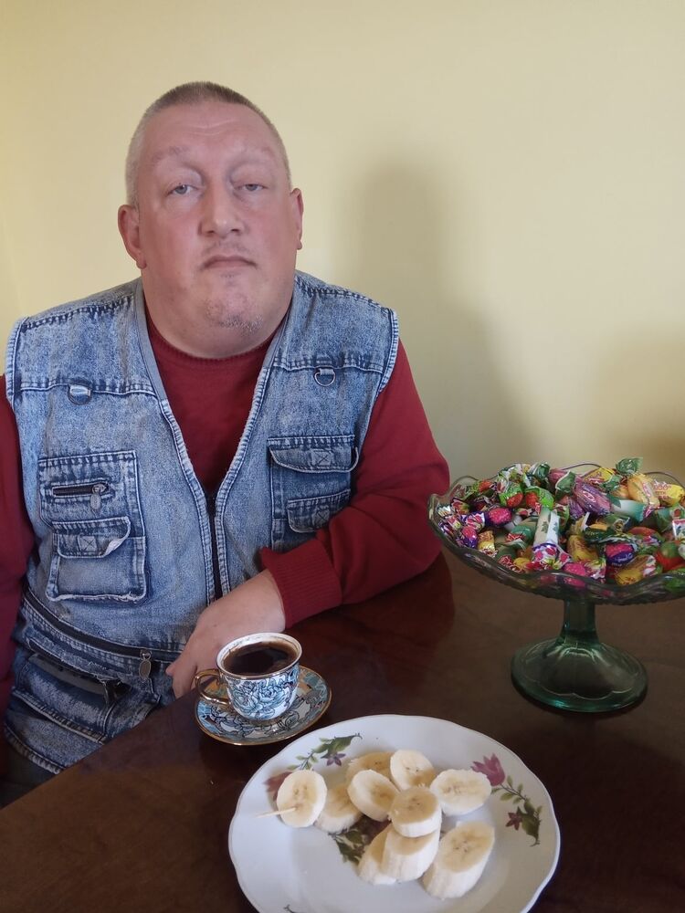  ,   Gevorg, 42 ,   ,   , c 