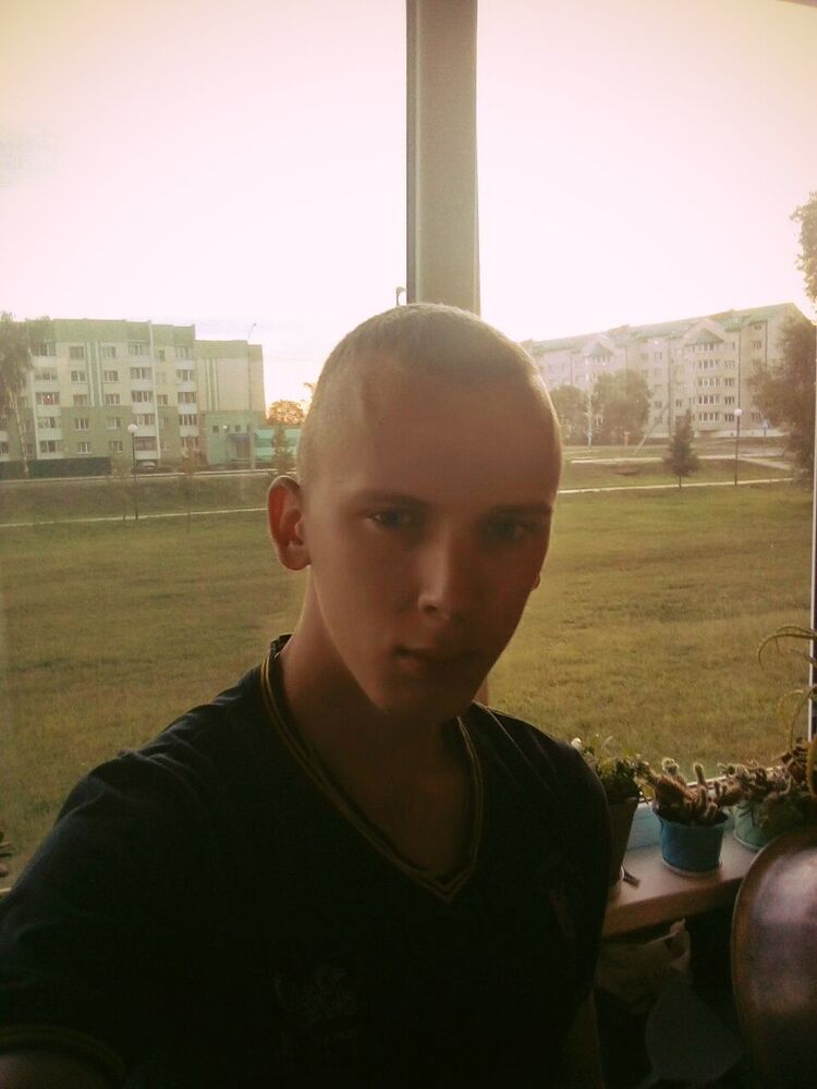  ,   Sergey, 27 ,   