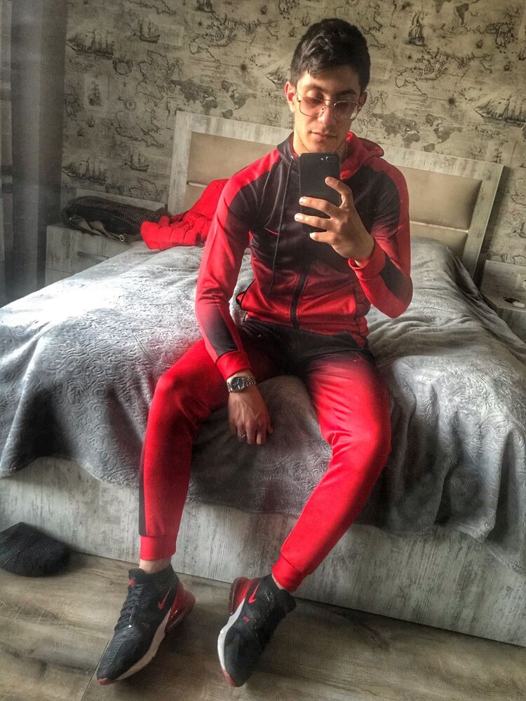 ���� 25011126 ����� And, 3 ����, ���� ���������� � �������