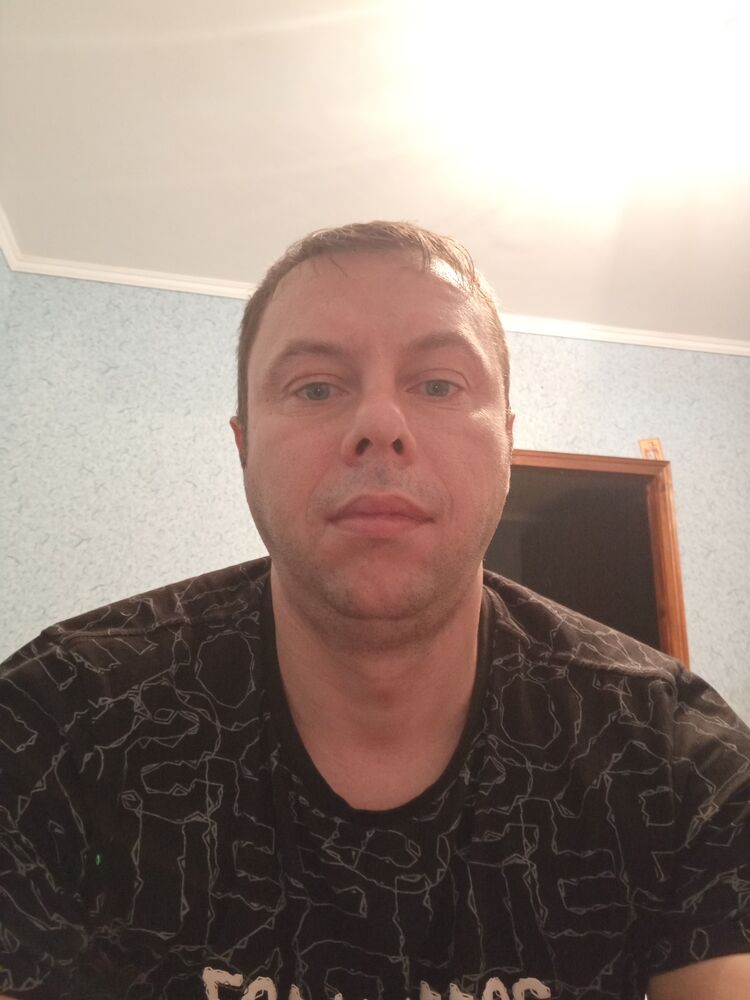  48310606  , 40 ,    