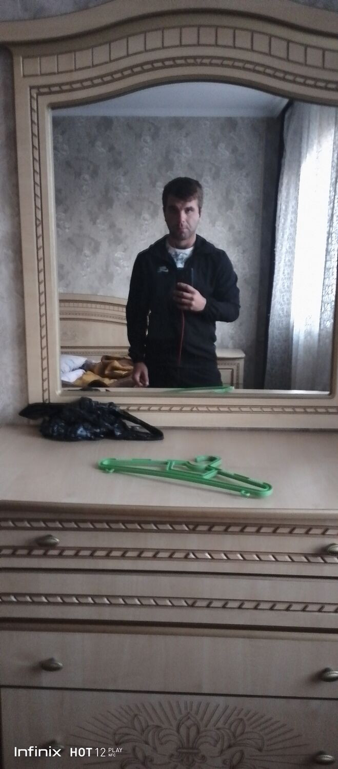  31281106  Aslan, 24 ,    