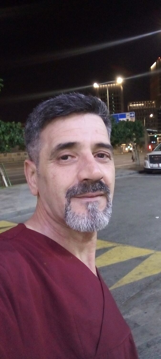  44502366  Habib, 52 ,    