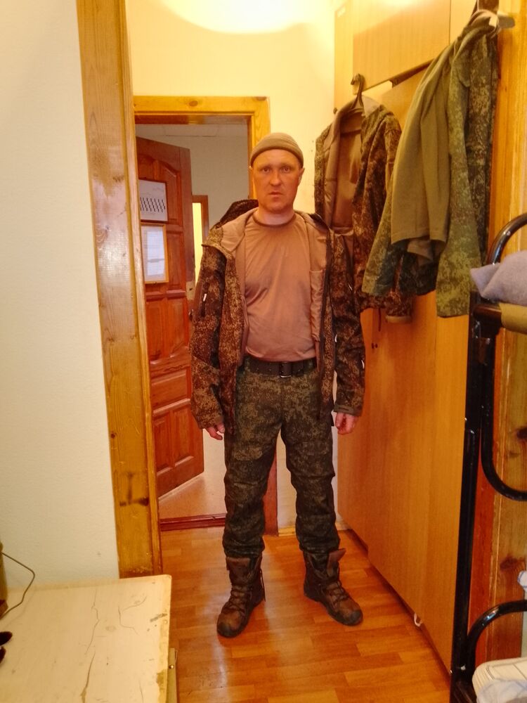  42606326  Evgeny, 40 ,    