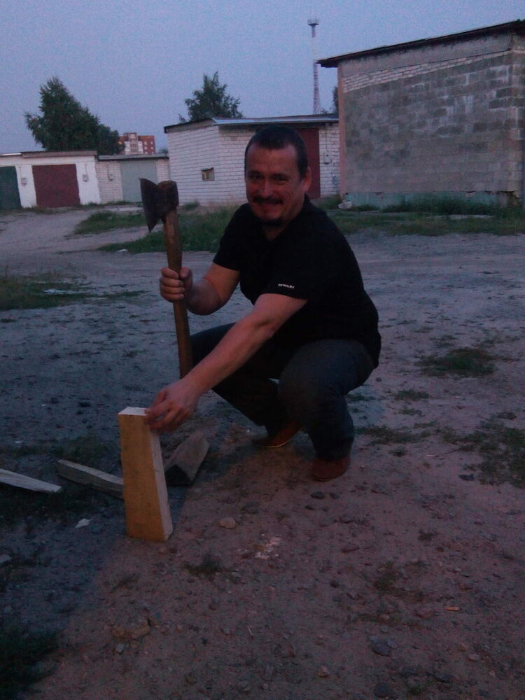  ,   Alex, 54 ,     , c 