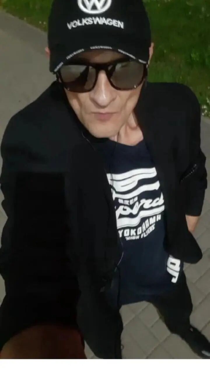  29137986  Dima, 44 ,    