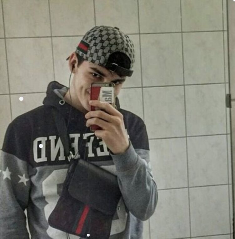  40136256  , 25 ,    
