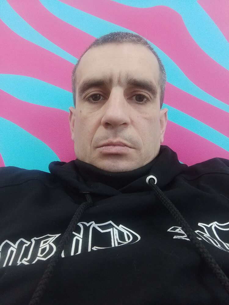 48378536  , 37 ,    