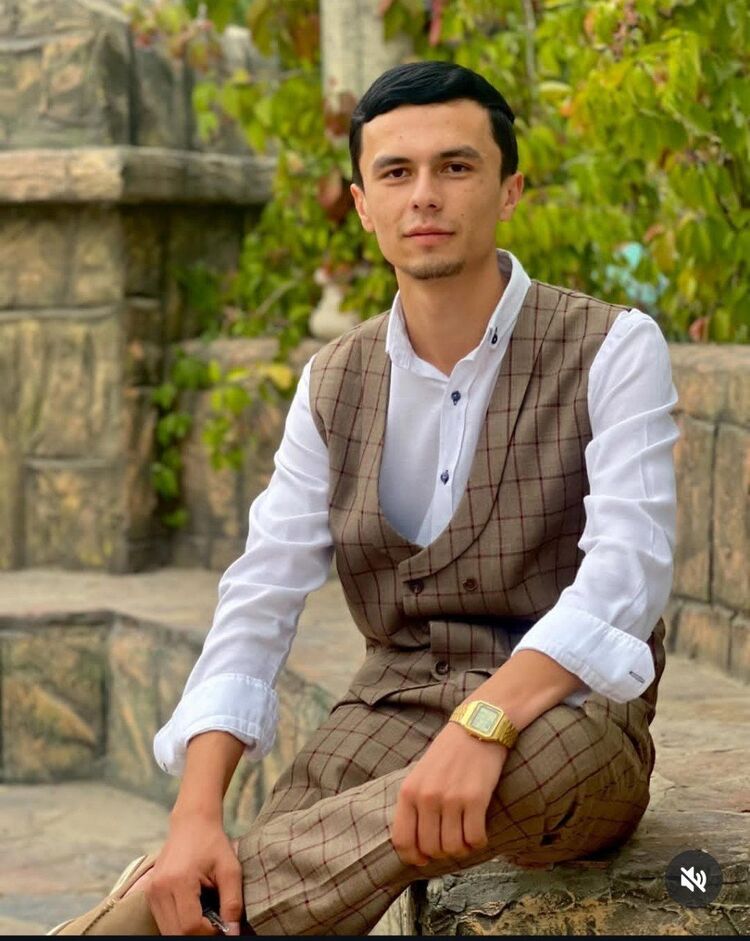  ,   Humoyun, 22 ,   ,   