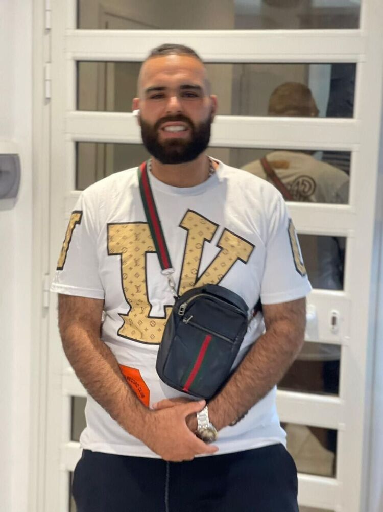 ���������� ������, ���� ������� Farouk, 31 ���, ������������ ��� ����� � ���������, c�������� ���������