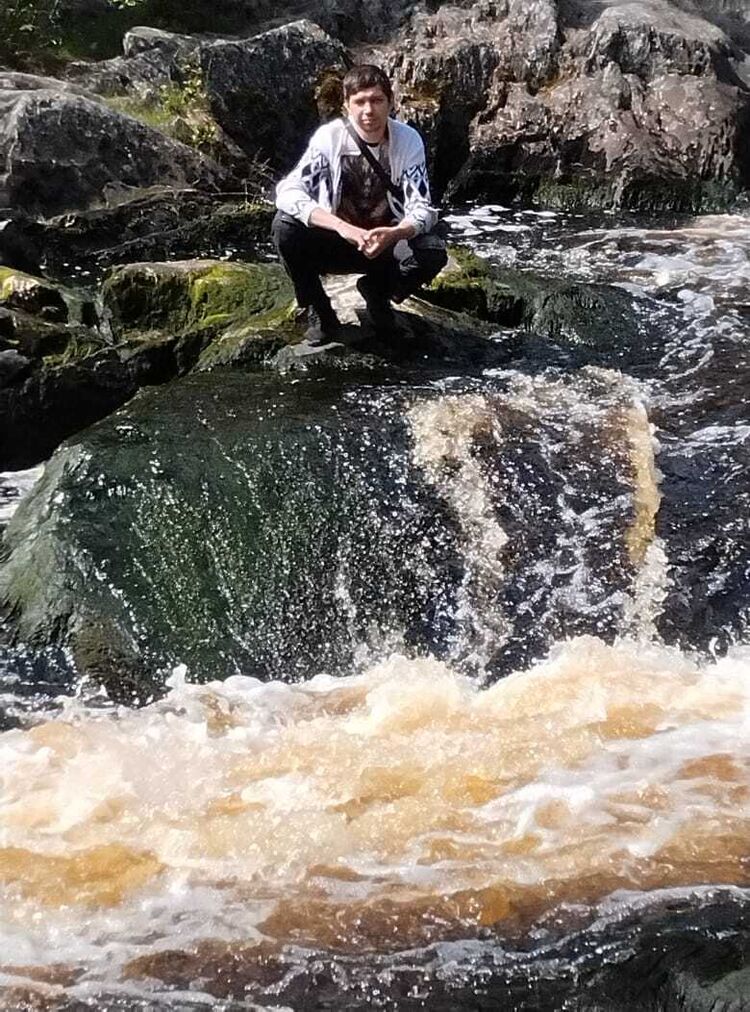  53162626  , 37 ,    