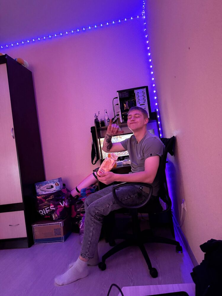  54410076  , 23 ,    -