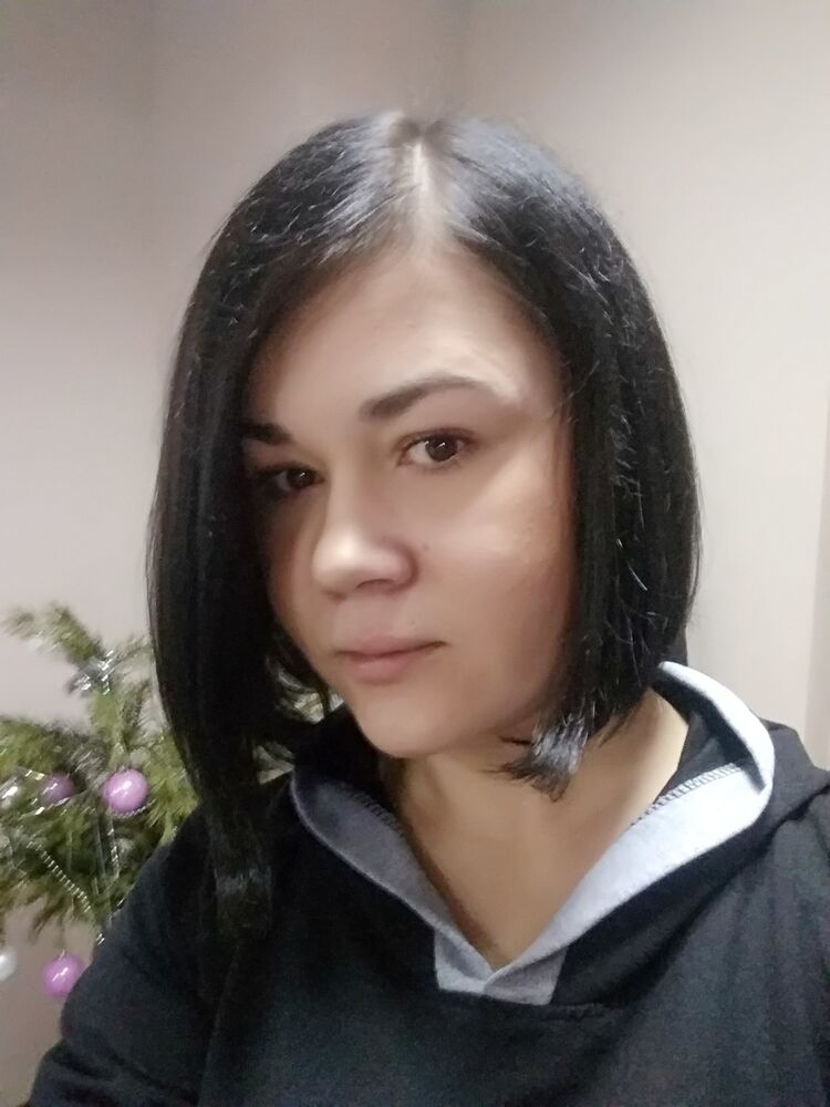  19005006  Lera, 32 ,    