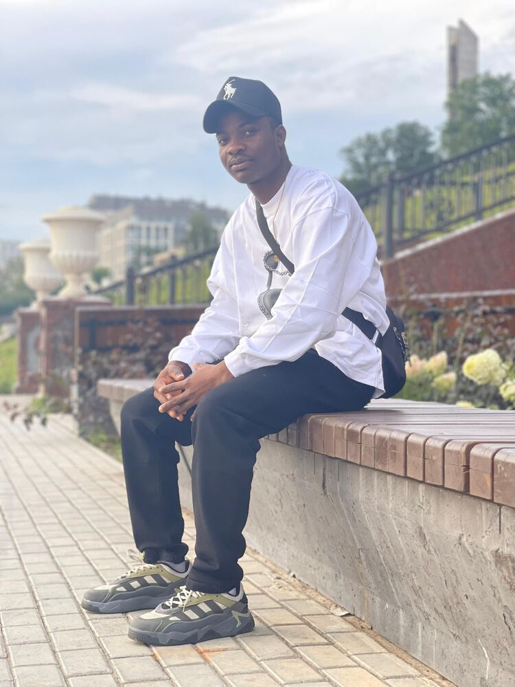 ���� 55517926 ������� Donatien, 29 ���, ���� ���������� � �������