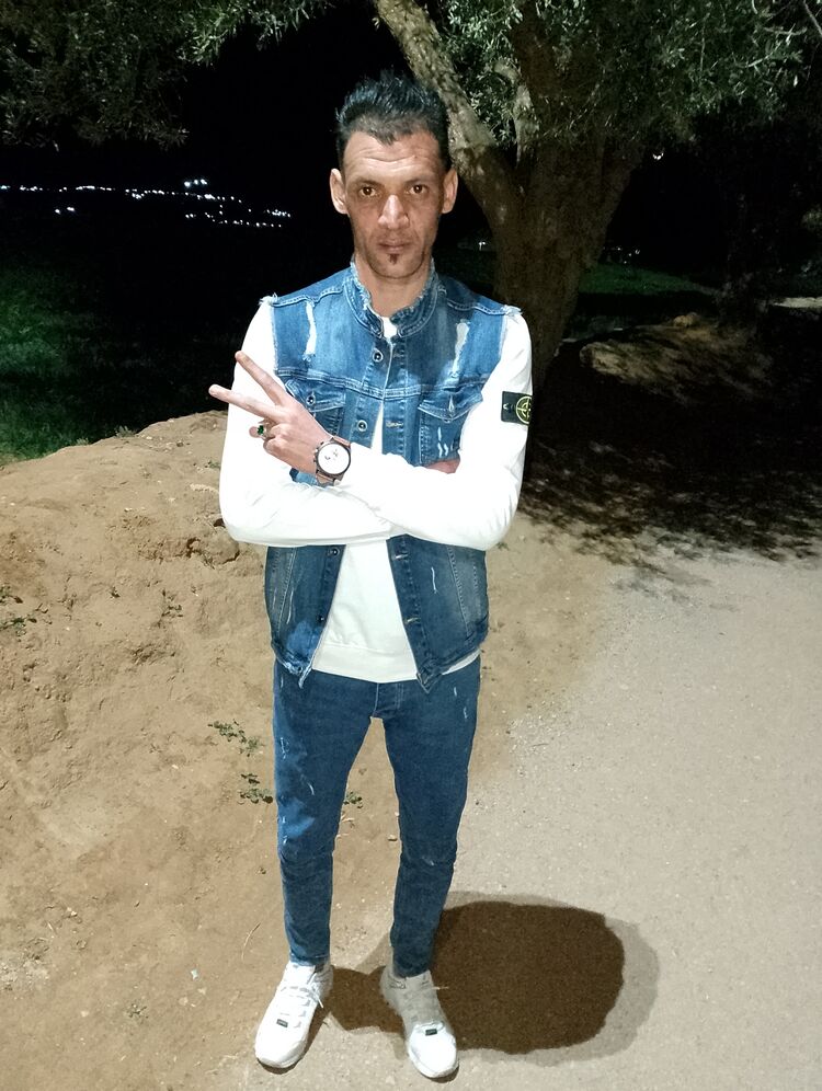  Vicuna,   Amine, 33 ,   ,   