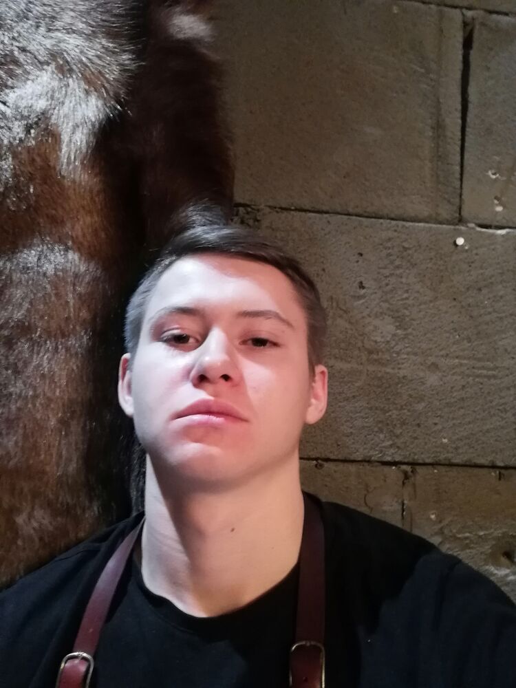  35765686  , 21 ,    
