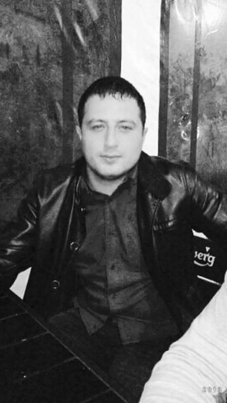  ,   Rasul, 40 ,   ,   