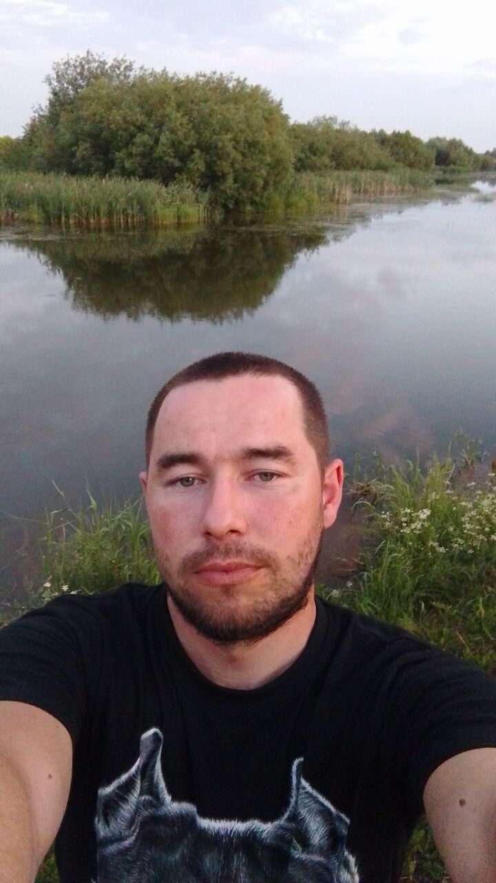  47061216  , 32 ,    