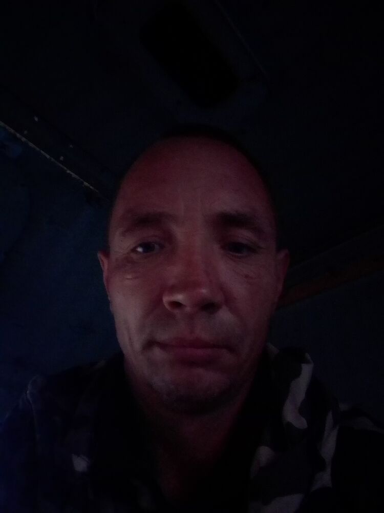  29249086  Sergei, 43 ,    