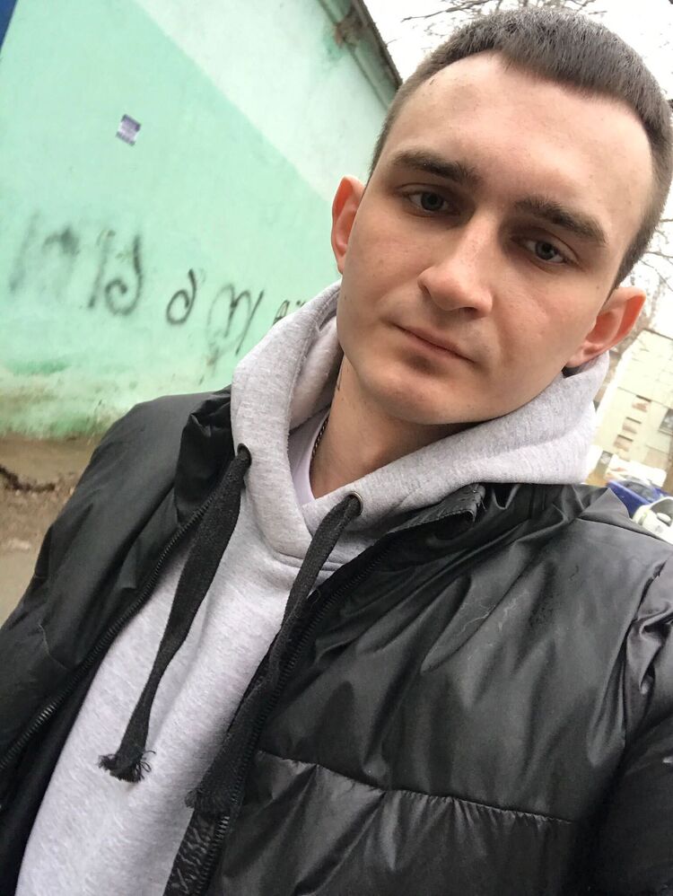  31967486  , 23 ,    
