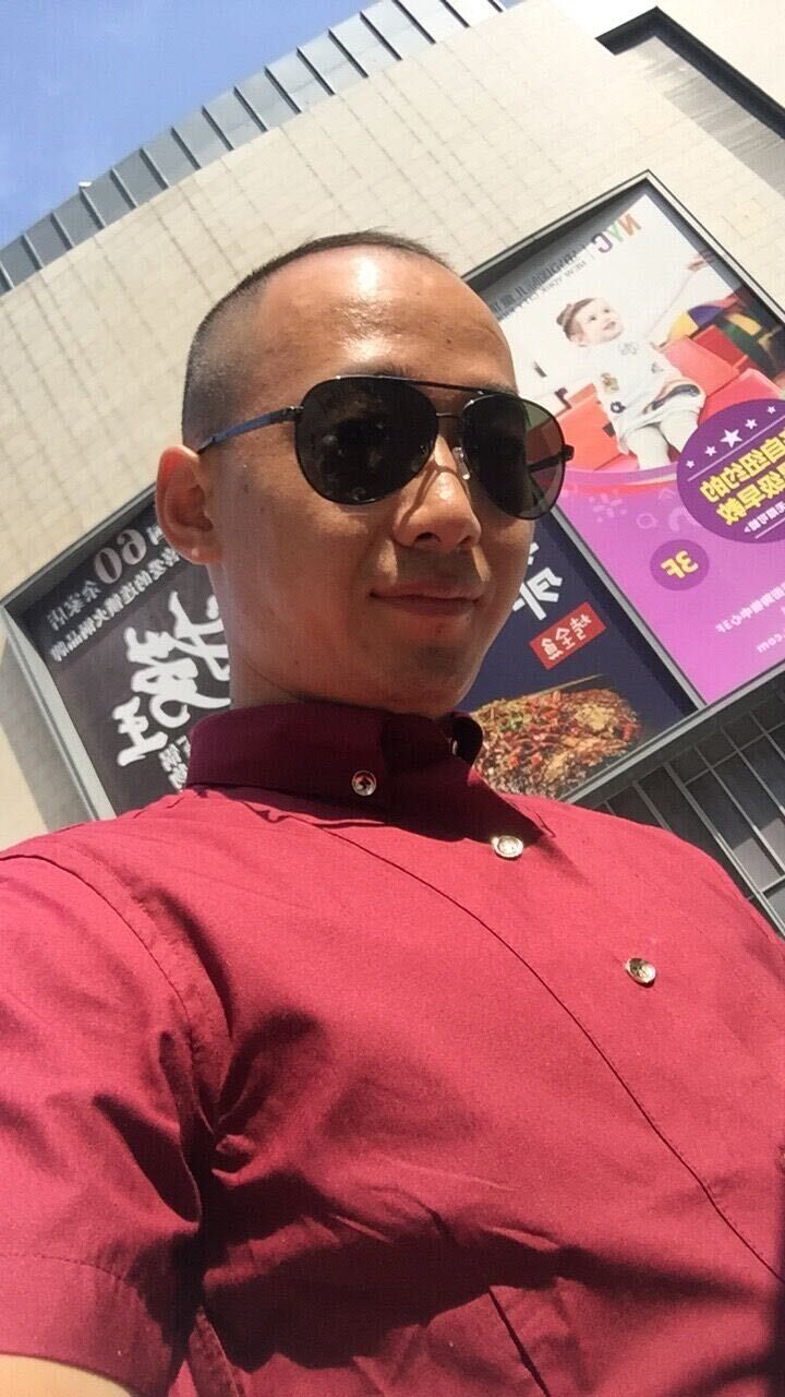  31688806  Jiapeng, 40 ,    