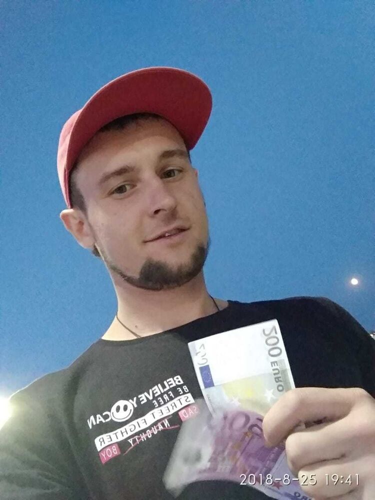  18669376  , 33 ,    --