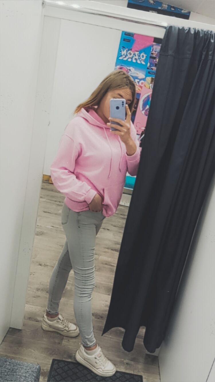  48319026  Marina, 29 ,    
