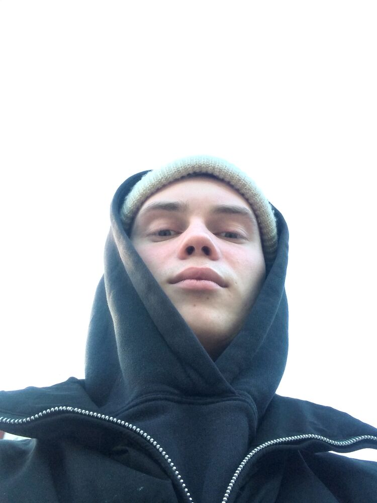  48728236  Danila, 24 ,    