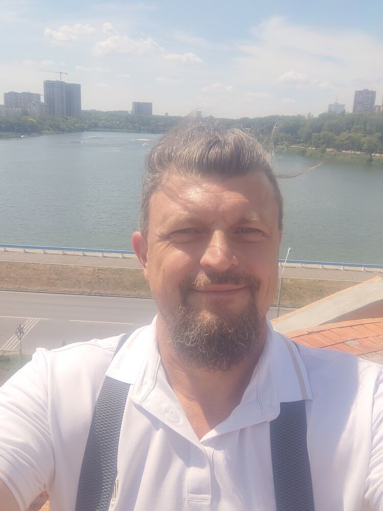  --,   Maik, 47 ,   ,   
