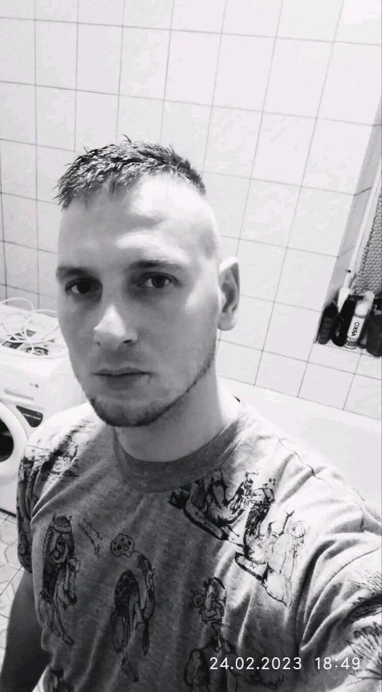  46985056  , 36 ,    