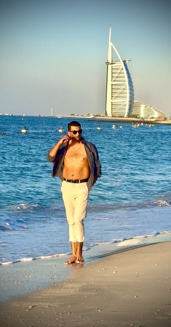  ,   Jude, 35 ,   ,   , c , 