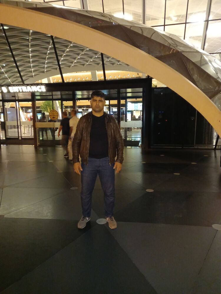  ,   Elvin, 34 ,   ,   