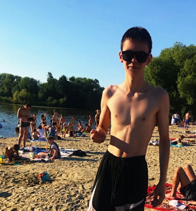  31078826  No name, 21 ,    