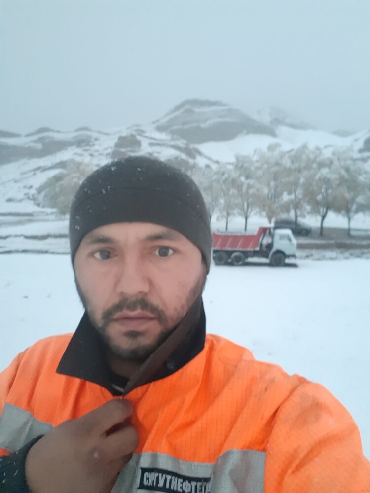  -,   Hasan, 39 ,   ,   