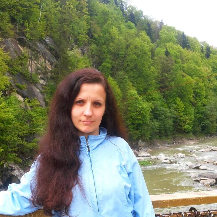  52216456  Liubov, 48 ,    -