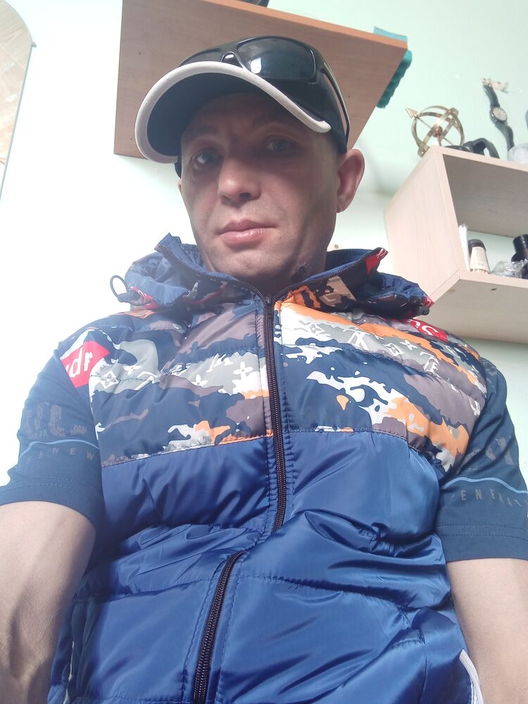  51726066  Sergey, 37 ,    