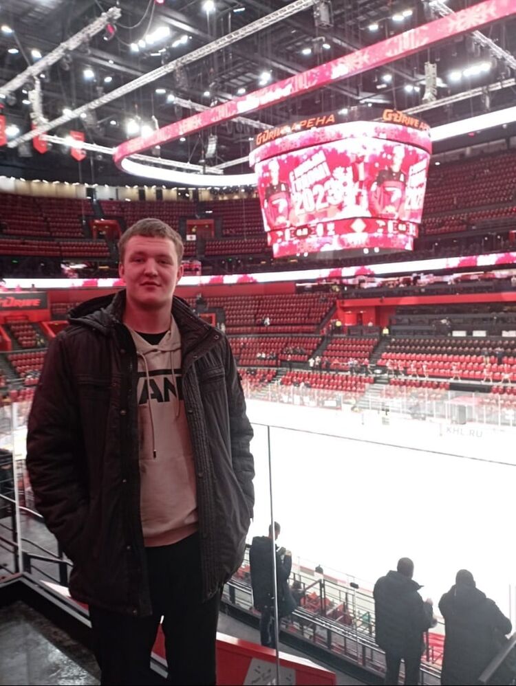 ���� 40223486 ����� �������, 24 ����, ���� ���������� � ����������