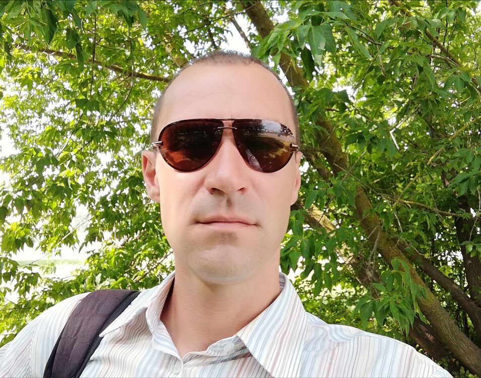  ,   Dima, 45 ,  
