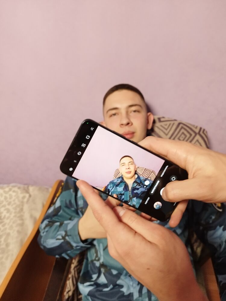  33703866  , 23 ,    