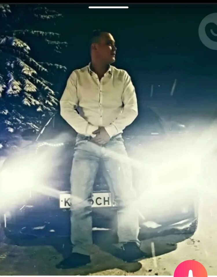  ,   Alexander, 36 ,   ,   , c 