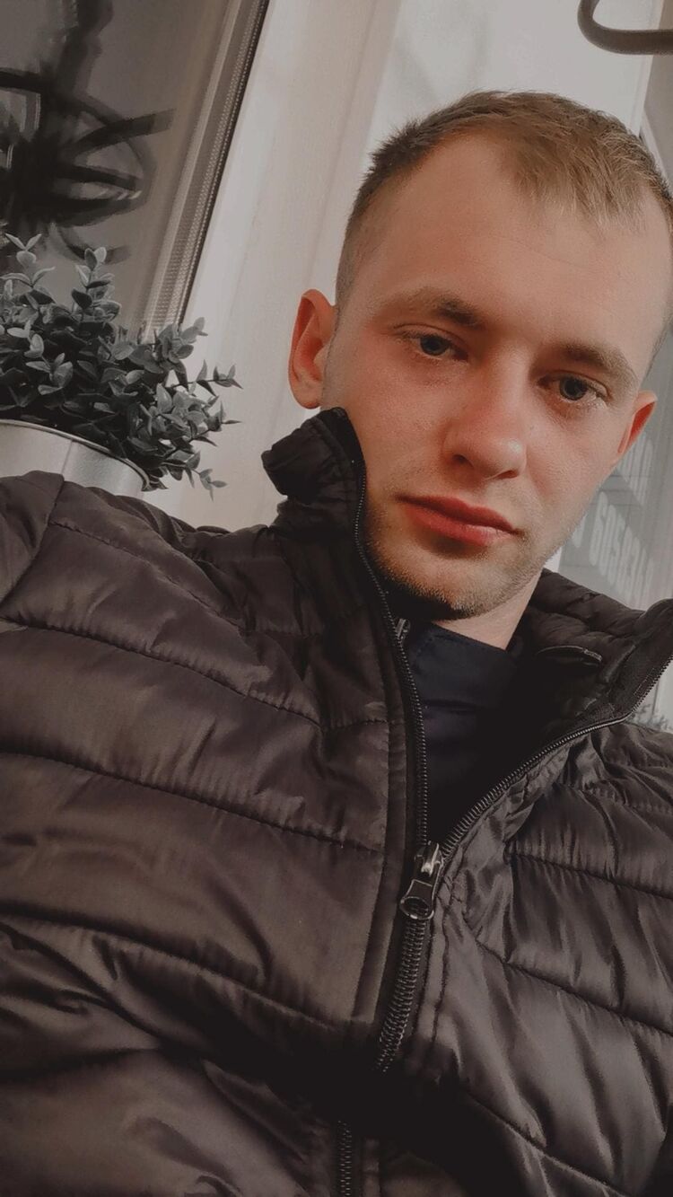  39673626  , 23 ,    