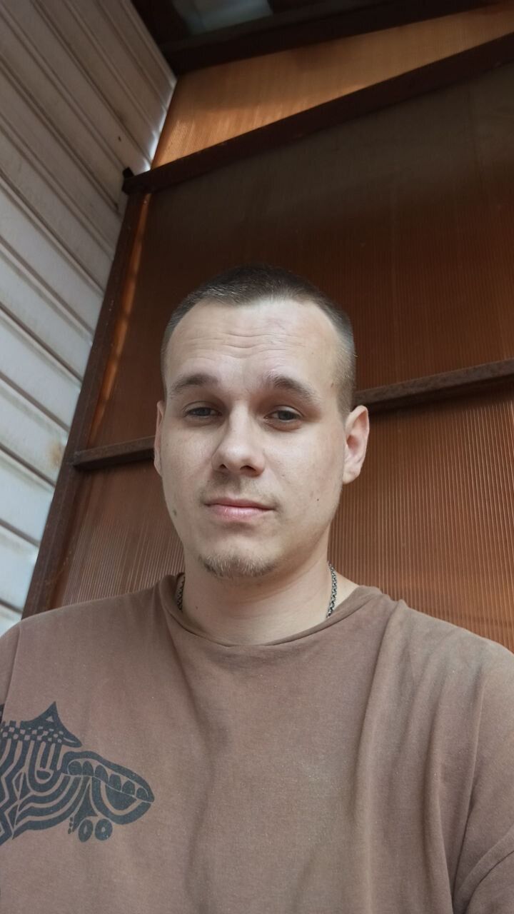  47699126  , 32 ,    