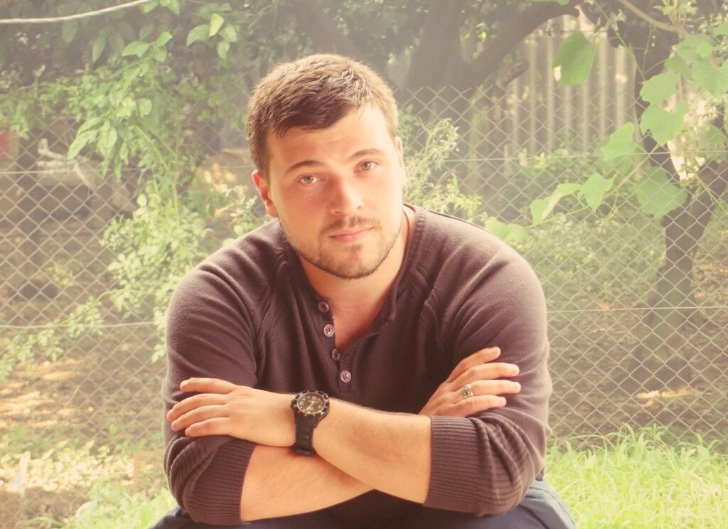  ,   Gio, 35 ,   ,   , c 