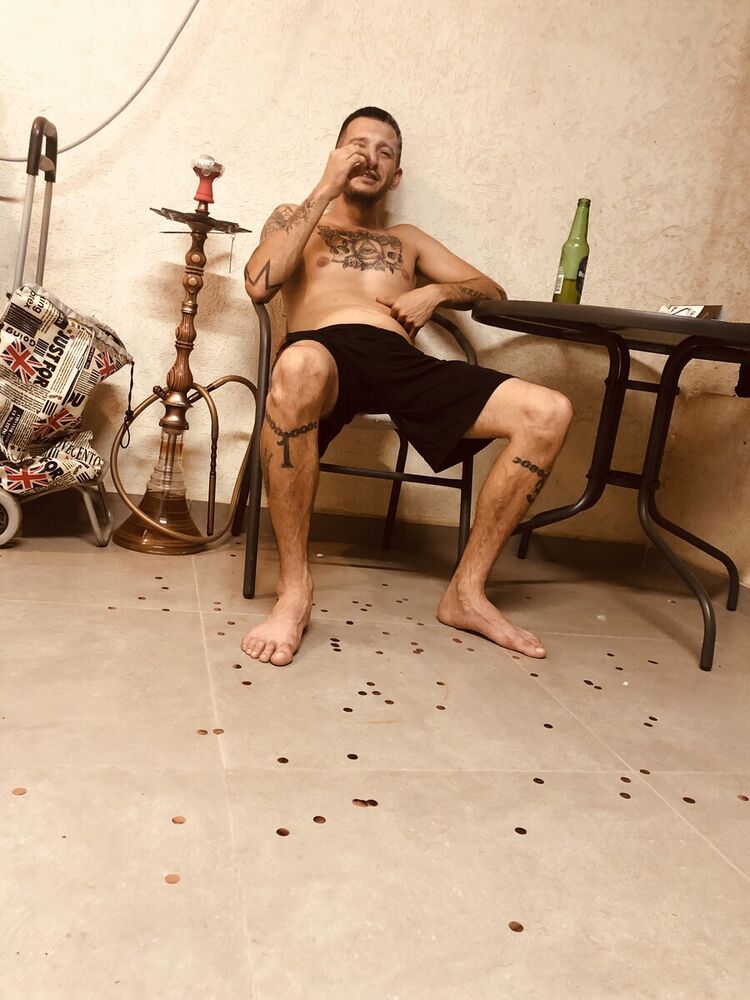  21327176  LilMonkey, 36 ,    Azor