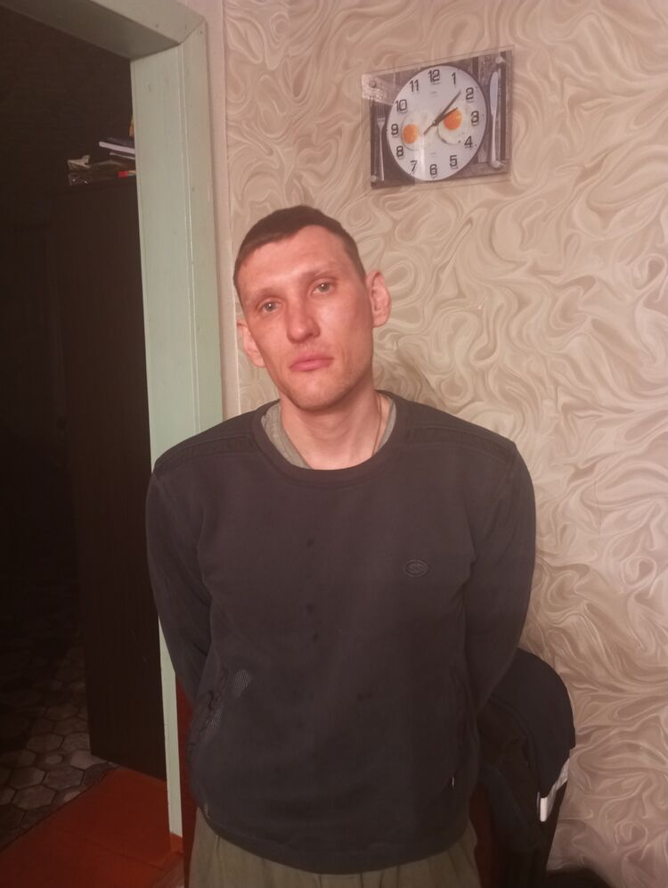  41627816  , 35 ,    