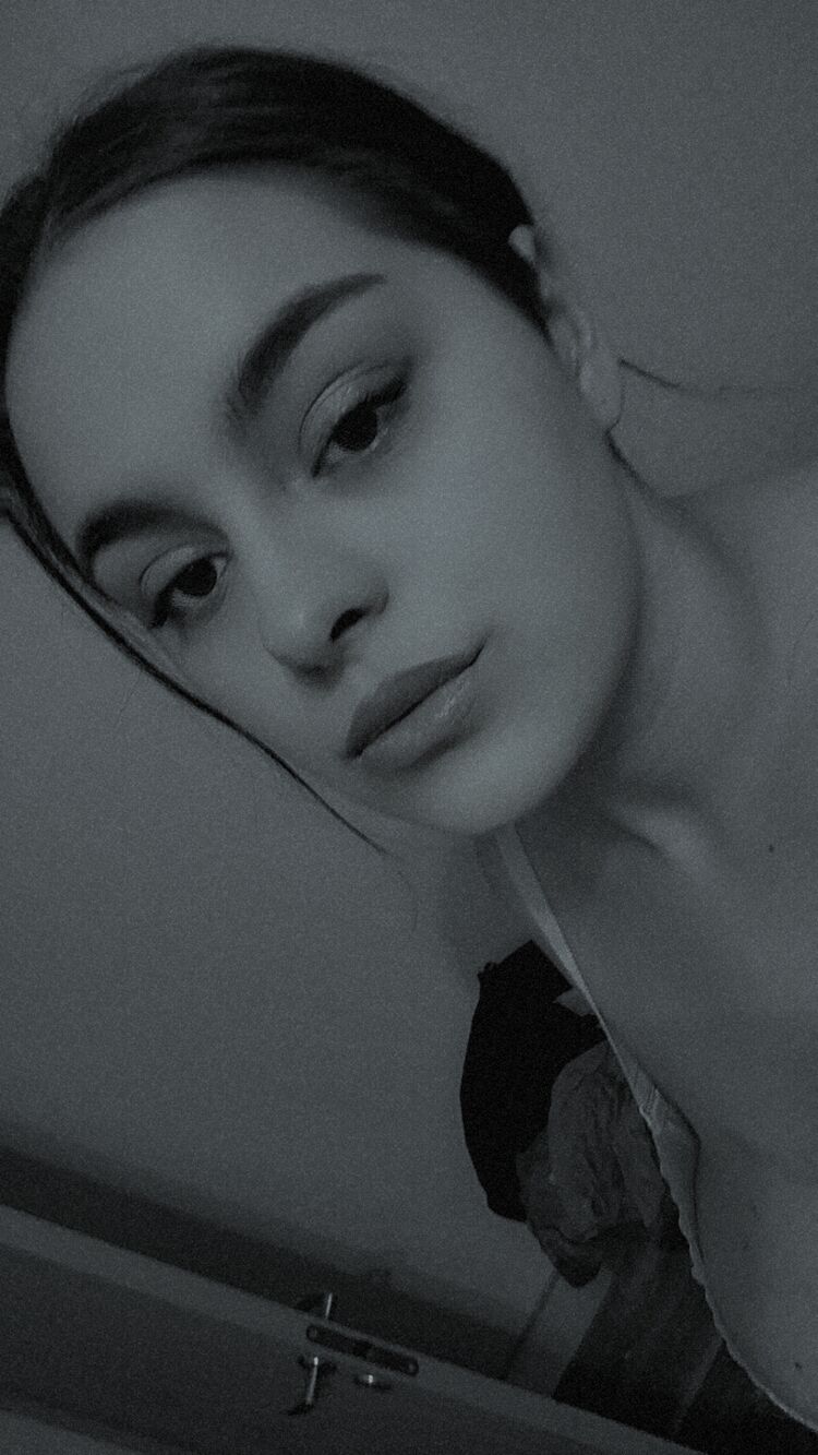  ,   Vera, 21 ,     , c , 