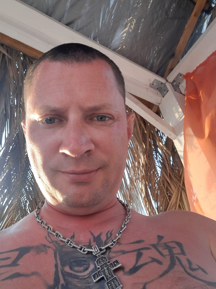  28856266  , 47 ,    