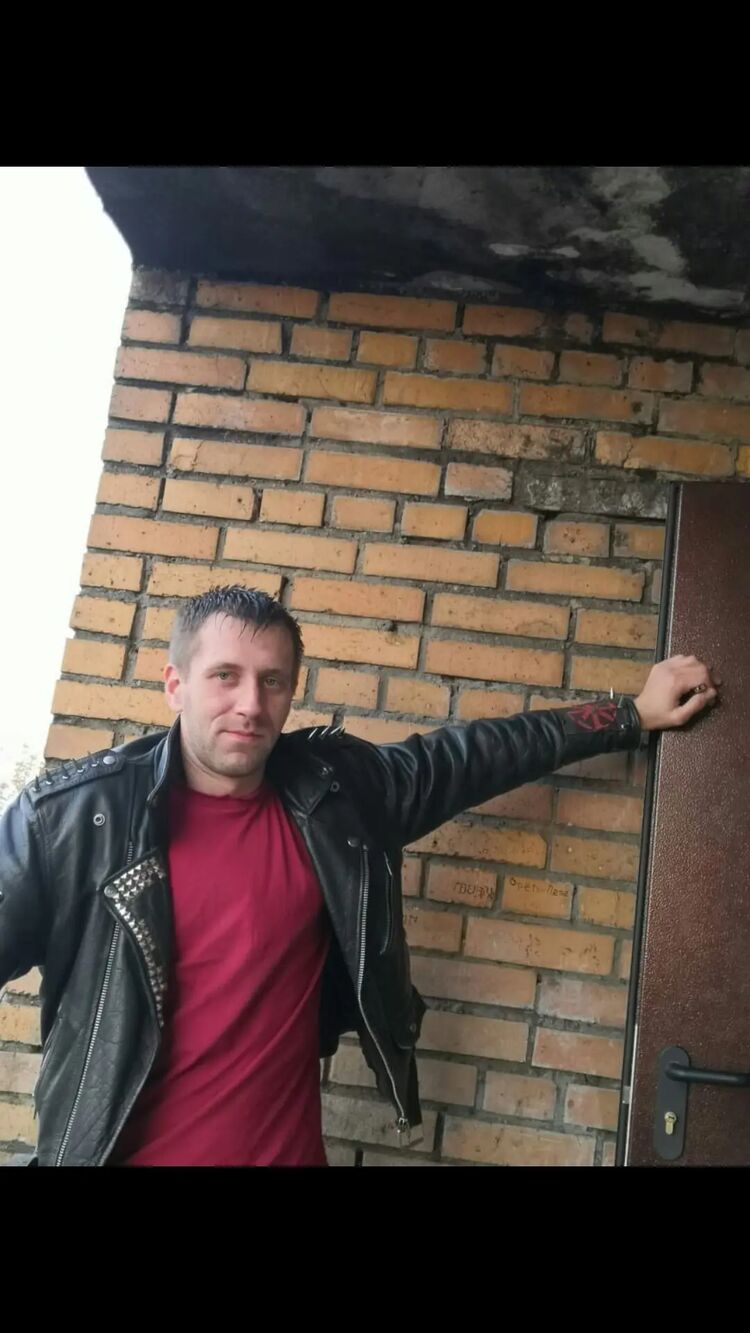  47924306  , 37 ,    