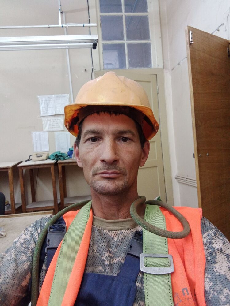  44650246  , 44 ,    -