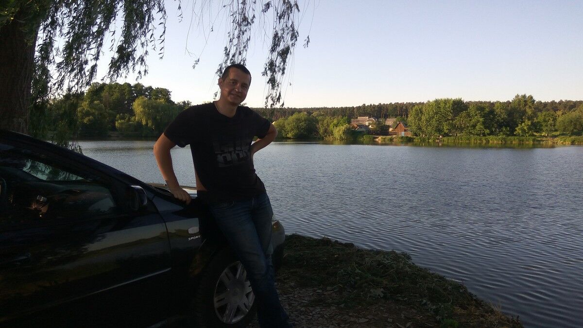  ,   Artem, 35 ,   ,   , c 
