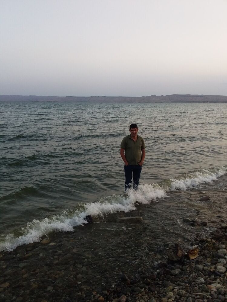  ,   Bayram, 40 ,   ,   , c 
